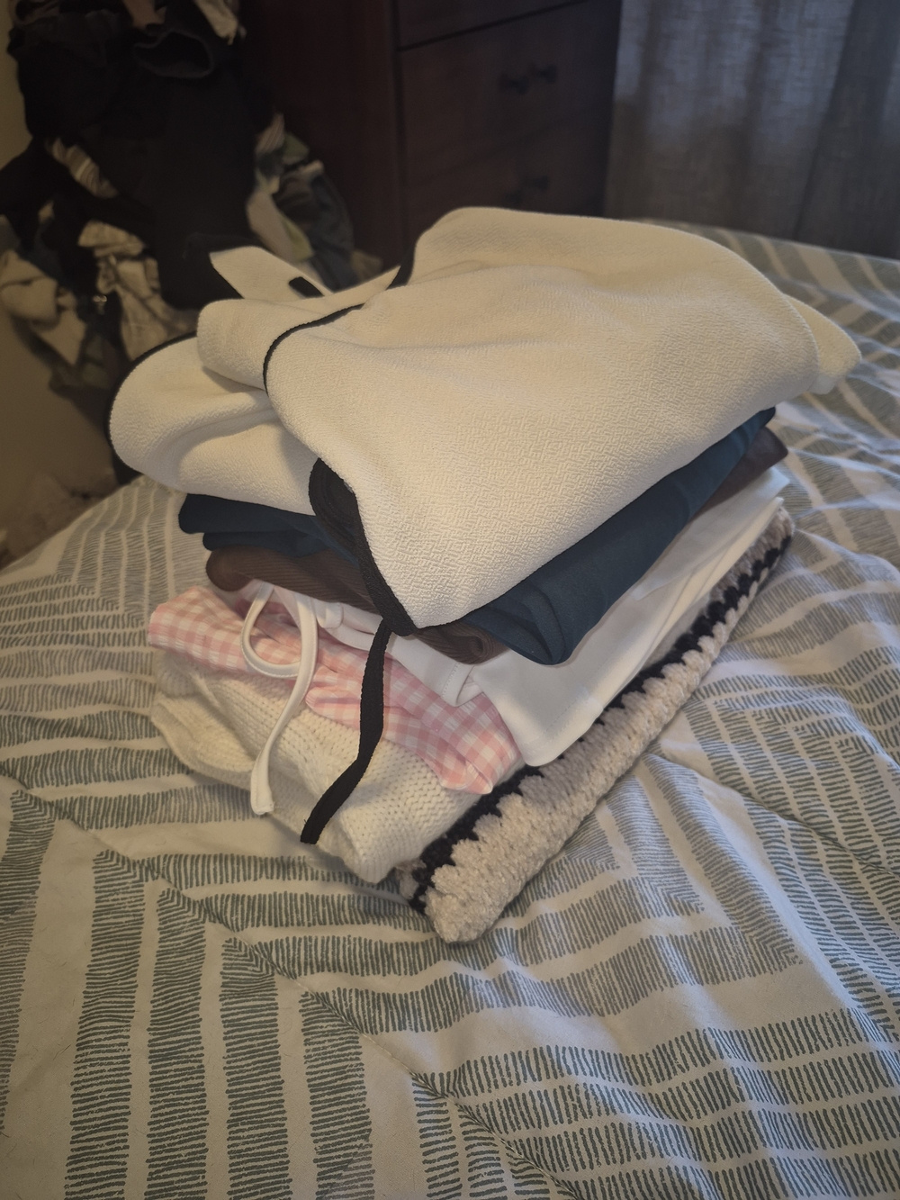 Size Medium Clothes Bundle